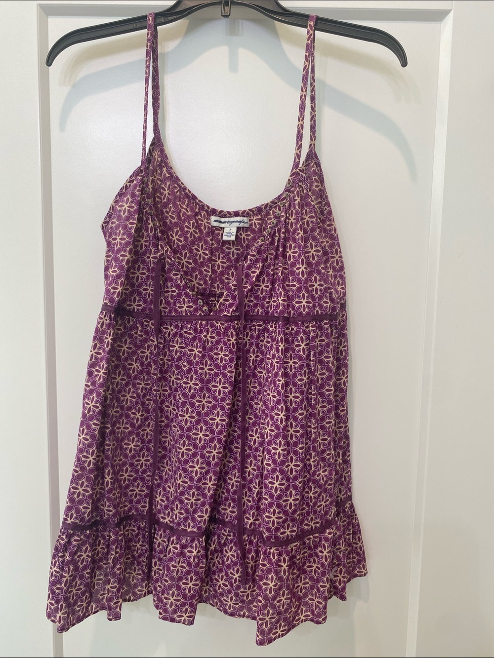 American Eagle Outfitters Purple Floral Spaghetti-Strap Tank